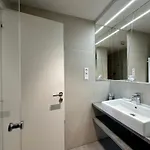 Sky1 Modern Aptm With Rooftop View 30 Floor Διαμέρισμα Μπρατισλάβα