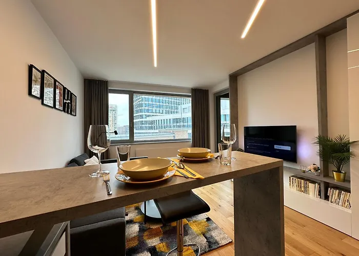 Sky1 Modern Aptm With Rooftop View 30 Floor Appartement