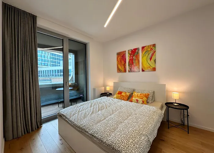 Sky1 Modern Aptm With Rooftop View 30 Floor * Bratislava