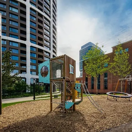 Sky1 Modern Aptm With Rooftop View 30 Floor *