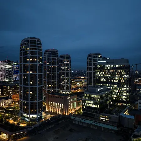 Daire Sky1 Modern Aptm With Rooftop View 30 Floor Bratislava