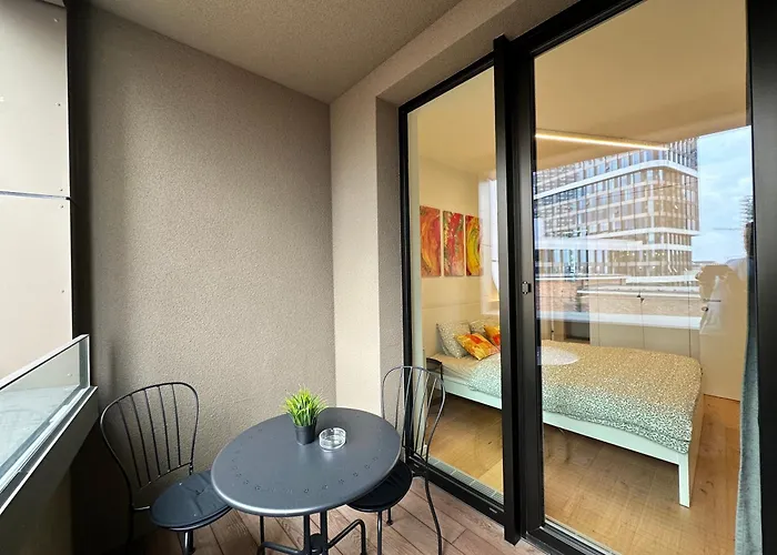 Sky1 Modern Aptm With Rooftop View 30 Floor Братислава